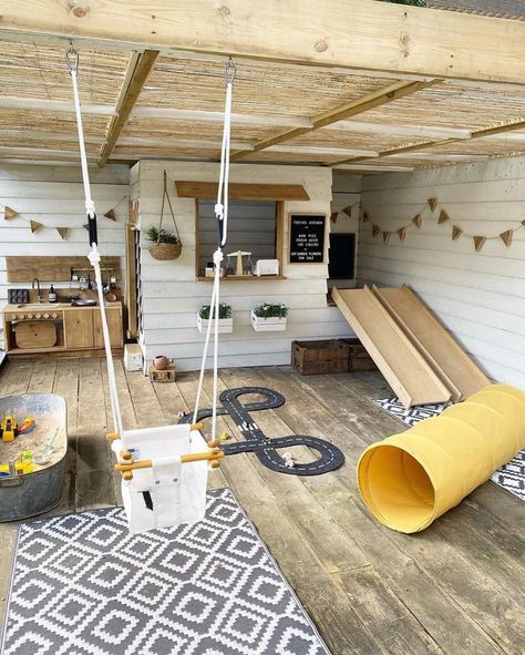 Basement Play Area, Montessori Playroom Ideas, Indoor Playroom, Kids Play Spaces, Kids Rooms Inspo, Scandi Nursery, Outdoor Play Spaces, Montessori Playroom, Basement Playroom