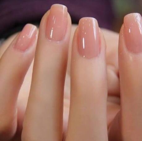 Who said you need to head to the salon for a pro-level gel manicure? Licensed Cosmetologist, Squoval Nails, Neutral Nails, Nailed It, Manicure Y Pedicure, Fancy Nails, Nail Arts, Nail Shapes, Nail Polish Colors