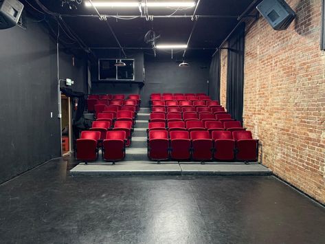 Small Home Theatre, Small Stage, Studio Theater, Theater Design, Small Theatre, Dream Theater, Public High School, Cinema Theatre, Theatre Design