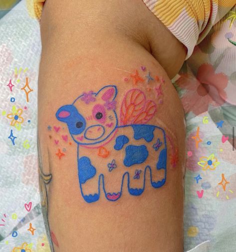 Cow With Wings, Cute Cow Tattoo, Cow Tattoo, Sweet Tattoos, Cute Little Tattoos, Weird Tattoos, Body Modification, Cute Cow, Cute Fairy