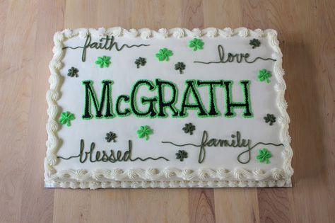 Reunion Cake Ideas High School, Cookies For Family Reunion, School Reunion Cake Ideas, Family Reunion Sheet Cake Ideas, Family Reunion Cake Ideas, Family Reunion Cakes Design, Family Reunion Cakes, Family Tree Cakes, Family Reunion Themes