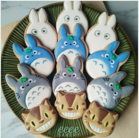 Totoro Cookies, Sprite Cake, Studio Ghibli Party, Totoro Party, Japanese Food Bento, Anime Cake, Disney Cookies, Kawaii Cooking, Cute Baking