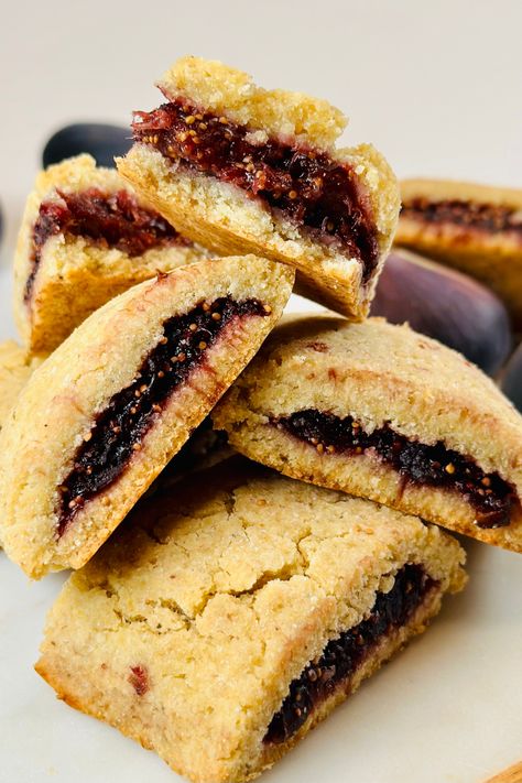 #GlutenFreeBaking #KetoSnacks #VeganTreats #SugarFreeRecipes #DairyFreeRecipes #HealthyFigBars #LowCarbBaking #HealthySnacks #AllergyFriendly #GuiltFreeIndulgence #FigNewtons  Gluten-Free, Keto-Friendly, Vegan, Sugar-Free, Dairy-Free, Healthy Fig Bars, Almond Flour, Coconut Flour, Egg Substitute, Nut-Free Option, Homemade Treats, Low Carb Snacks, Fig Jam, Copycat Fig Newtons, Healthy Cookies, Healthy Desserts, Healthy Snacks, High Fiber, Low Carb Fig Bar Recipe, Fig Bars Recipe, Fig Newton Bars, Fruit Bars Recipe, Recipes Almond Flour, Fig Bar, Bars Recipes Healthy, High Fiber Low Carb, Desserts Low Carb