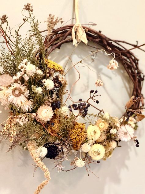 Flowers Feed, Dried Floral Wreaths, Dried Wreath, Halloween Mantel, Flower Wreaths, Dried Flower Wreaths, Flower Business, Floral Wreaths, Flower Nursery