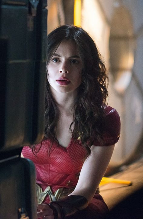 Wonder Girl - Titans Season 2 Episode 4 Brandon Routh Superman, Conor Leslie, Alan Ritchson, Titans Tv Series, Brandon Routh, New Titan, Minka Kelly, Dc Legends Of Tomorrow, Grant Gustin