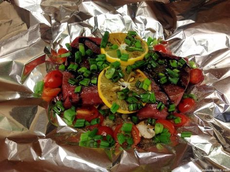 Spicy Baked Tuna Steaks Wrapped in Foil Packets - Geaux Ask Alice! Tuna Steaks Recipes, Baked Tuna Steaks, Spicy Tuna Recipe, Steak Foil Packets, Seared Tuna Recipe, Foil Recipes, Baked Tuna, Steaks Recipes, Tuna Dinners