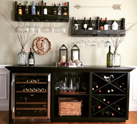 Diy Bar Buffet Cabinet, Wine Sideboard, Wine Tables Ideas, Wine Rack Coffee Bar, Wine Bar Table Ideas, Wine Buffet Decor Ideas, Buffet Wine Bar Ideas, Buffet Bar Styling, Sidebars And Buffets