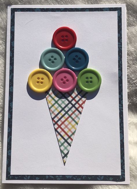 Summer Cards Handmade, Button Craft, Button Crafts For Adults, Buttons Crafts Diy, Handmade Greeting Card Designs, Creative Birthday Cards, Birthday Card Craft, Fabric Cards, Summer Cards