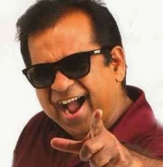 Brahmanandam Images, Contrast Photography, Whatsapp Pictures, Surprise Face, Comedy Pictures, Comedy Actors, Samantha Images, Indian Women Painting, Learn Hindi