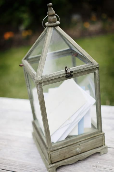 Place a lantern at the welcome table for the guests' cards. Source: style me pretty #lantern #cardbox Lantern Card Box, Welcome Table, Wedding Card Box, Wedding Card Holder, Wedding Lanterns, Vintage Lanterns, Thanksgiving Nails, Card Box Wedding, Gift Table