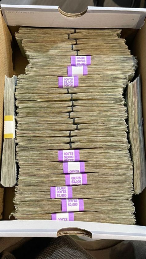 Stacks Of Money, Organized Money, Money Buys Happiness, Money Vision Board, Mo Money, Money Generator, Money Stacks, Money Pictures, Money On My Mind