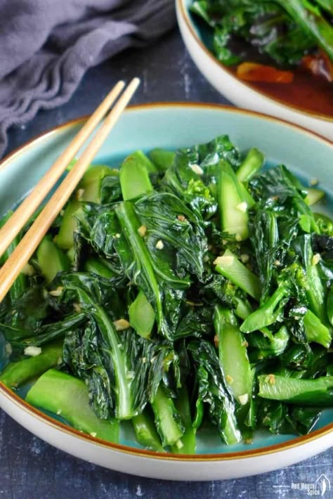 Gai Lan Recipe Stir Fry, Chinese Broccoli Stir Fry, Gai Lan Recipe, Chinese Broccoli Recipe, White Garlic Sauce, Chinese Garlic, Chinese Broccoli, Broccoli Sauteed, Garlic Broccoli