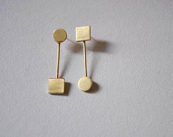 Hip Jewelry, Brass Jewellery Handmade, Asymmetric Earrings, Mismatch Earrings, Brass Jewellery, Modern Jewellery Design, Handmade Silver Jewellery, Minimal Accessories, Jewellery Handmade