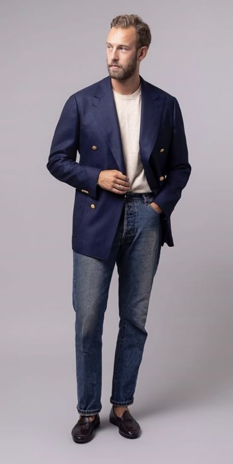 Blazer With Jeans Men, Navy Jacket Outfit, Double Breasted Blazer Men, Sports Coat And Jeans, Navy Blazer Outfits, Jeans Combination, Fashion Design Men, Men Smart Casual, Blazer Outfits Men