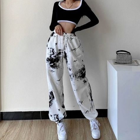 Available in Plus Size Comfortable, movable fit through hip and thigh Soft and comfortable French terry fleece Pull-on design with drawstring waistband Online Aesthetic, Comfy Lounge Pants, Sweatpants Women, Tie Dye Sweatpants, Tie Dye Pants, Women Tie, 2021 Fashion, Black Tie Dye, Aesthetic Clothing