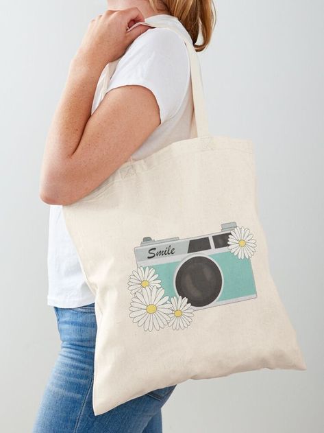 Tote Bag Graphic Design, Bag Graphic Design, Camera Painting, Design Tote Bag, Drawings Simple, Side Bags, Bag Design, Art Drawings Simple, Diy Bag