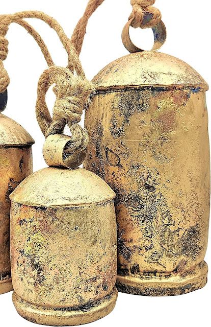 Diy Harmony Bells, Diy Large Outdoor Christmas Bells, Diy Cowbells For Christmas, Jingle Bell Christmas Decorations, Diy Sleigh Bells, Diy Gold Bells, Diy Rustic Christmas Bells, Diy Antique Bells, Cow Bells Decoration