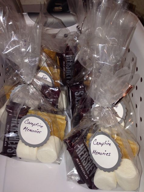 Smore Goodie Bags, S’mores Goodie Bags, Smore Packages, Smores Ideas, Scouting Activities, 26 Birthday, Smores Party, Smores Kits, Fall Festival Games