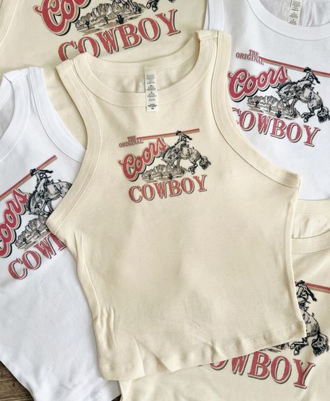 THE concert tank 🎶 • • #countryconcertoutfit #concertoufit #tanks #razorback #tanktop #ribbedtanks #cowboys #western #country Coors Cowboy, Cowboys Western, Western Tank Tops, Country Outfits Women, Country Tank Tops, Western Style Shirt, Country Concert Outfit, Cowboys Shirt, Plastic Film