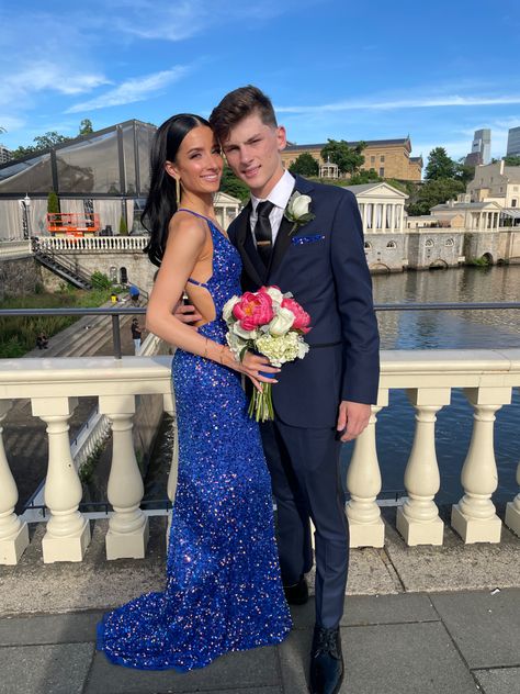 Country Summer Dresses, Mermaid Prom Dresses Long, Hoco Pictures, Outfit Couple, Prom Picture, Prom Suit, Prom Dresses Long Mermaid, Strapless Prom Dresses, Spaghetti Strap Prom Dress