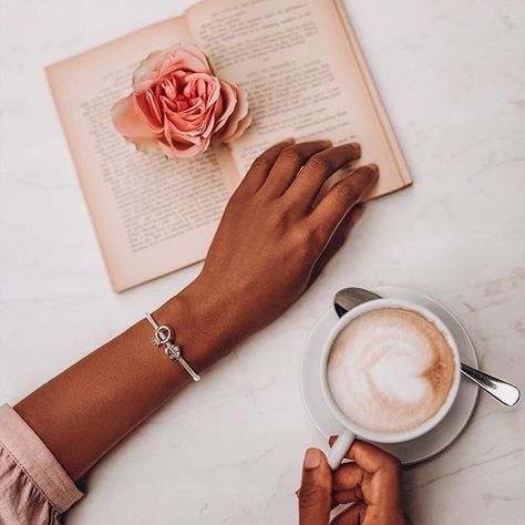 #PANDORA #ad Flatlay Ideas, Bracelet With Charms, Breakfast Photography, Pandora Rose, Photographing Jewelry, Gold Bracelets Stacked, Jewelry Product Shots, Business Pictures, Creative Jewelry Photography