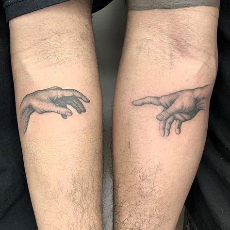 Matching Tattoos Half And Half, Continuous Matching Tattoo, Tattoos That Line Up Together, Matching Lovers Tattoo, Tattoo Pairs Friends, Matching Tattoos But Different, Mum And Son Matching Tattoo, Sick Matching Tattoos, Pair Of Tattoos