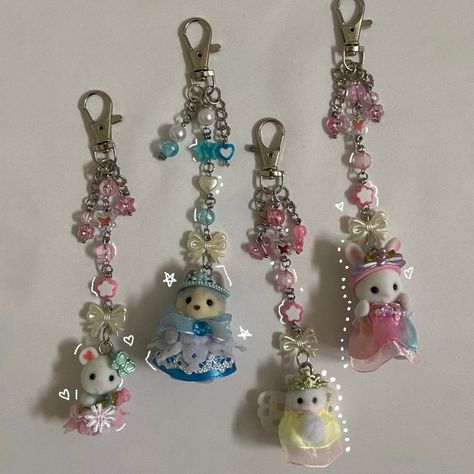 Calico Critter Keychain, Princess Edition, Textured Fur, Animal Keychain Beaded Keychain, Handmade Keychains, Themed Keychain, Calicos, - Etsy Stuffed Animal Keychain, Aesthetic Beaded Keychain, Calico Critters Keychain, Calico Critter Keychain, Mlp Keychain, Silly Jewelry, Things To Do With Beads, Cute Keychain Aesthetic, Trinket Keychain