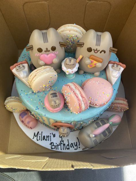 Pusheen The Cat Cake, Kawaii Party Ideas Birthday, Pusheen Cat Birthday Cake, Pusheen The Cat Birthday Party, Pusheen Themed Birthday Party, Pusheen Birthday Cake, Pusheen Cat Cake, Pusheen Birthday Party Ideas, Pusheen Birthday Party