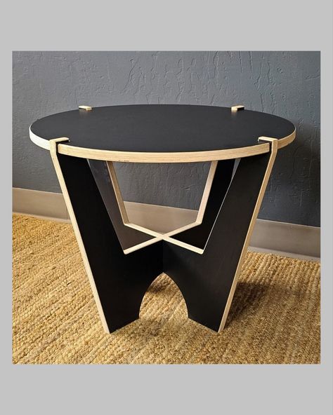 Best small table ever! Mid Century Glam Living Room, Modern Mid Century Living Room, Mid Century Glam, Wood Table Design, Glam Living, Laminate Colours, Chit Chat, White Laminate, Birch Ply