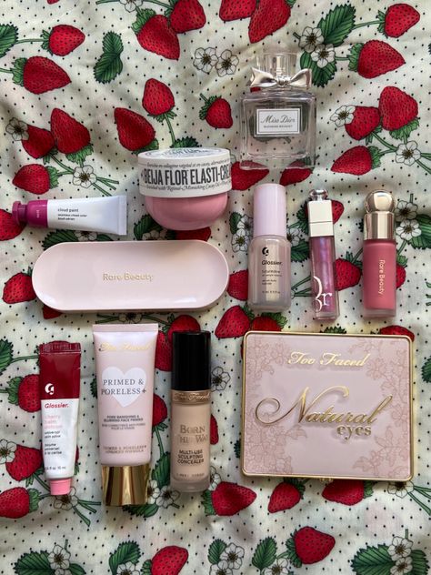 cute, inspo, coquette, y2k, 2000s, trendy, glossier, dior, aesthetic, coquette, cute makeup, pink, too faced, glossier, dior, rare beauty, spring, summer, strawberrys, makeup, sol de janeiro Cute Y2k Makeup, Y2k Makeup Products, Cute Makeup Pink, Coquette Products, Happy Aesthetic, Y2k Makeup, Girl Essentials, Dior Aesthetic, Room Ideas Aesthetic