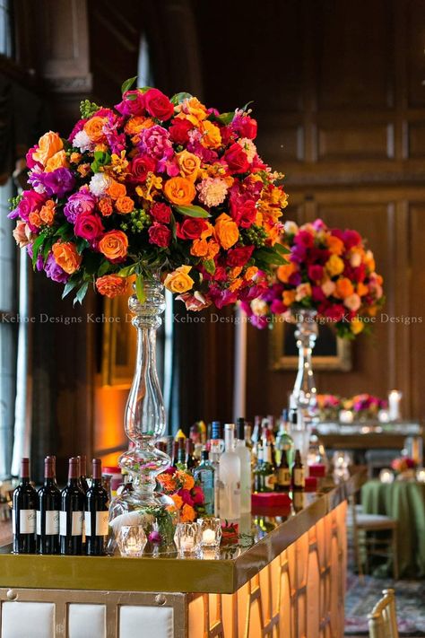 Jungle Themed Wedding Decor, Colorful December Wedding, Bright Wedding Color Schemes, Sunset Wedding Theme, Orange Wedding Color Palette, Wedding Color Palette Summer, Colorful Wedding Flowers, Boda Mexicana, Bright Wedding