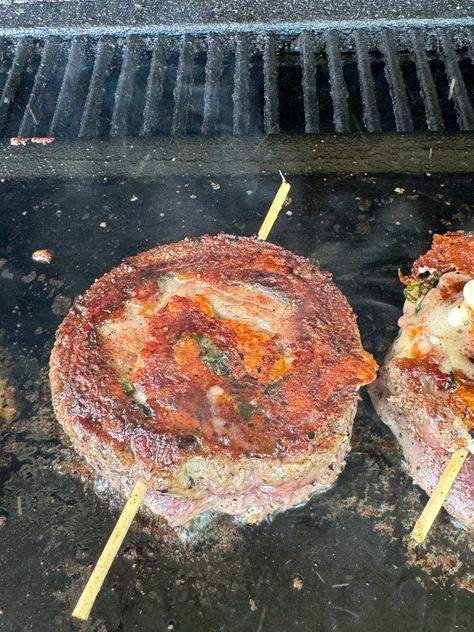 Grilled Steak Pinwheels - Grill Nation - Recipes, Grills and Grilling Products Flank Steak Pinwheels, Grill Nation, Steak Pinwheels, Grilled London Broil, Stuffed Flank Steak, Prosciutto Mozzarella, Grilled Cheese Sloppy Joe, Spinach Rolls, London Broil