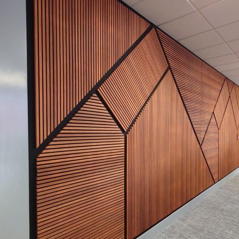 Why settle for vertical when you can design outside the lines? We’re loving this geometric spin on our Harmony slatted panels #GeometricDesign #AcousticSolutions #InteriorInspo #CreativeSpaces Timber Slats, Acoustic Solutions, Slat Wall, Interior Inspo, Can Design, Geometric Design, Wall, Design