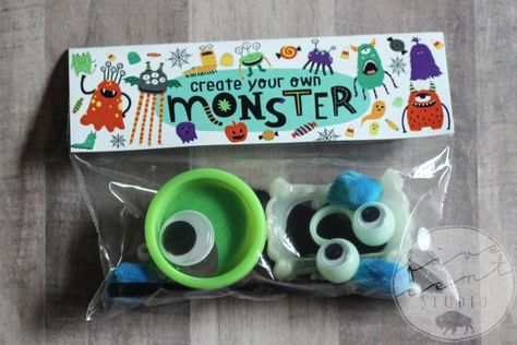 Halloween Make Your Own Monster Printable Treat Favor Bag - Etsy Australia Monster Printable, Creative Halloween Treats, Make Your Own Monster, Monster Treats, Favor Bag Toppers, School Halloween Party, Toppers Diy, Teal Pumpkin, Classroom Treats