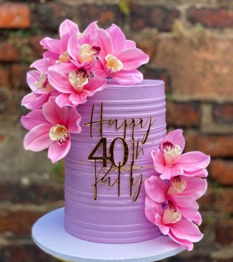 40th Birthday Cake For Women, Birthday Cake For Women Elegant, Birthday Cake For Women Simple, Cake For Women, Floral Cake Design, Dora Cake, Modern Birthday Cakes, Fondant Cakes Birthday, Tiered Cakes Birthday