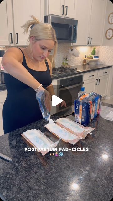 Drue Lee on Instagram: "Padcicles for postpartum 🤰🏼❄️✨🤍  A TON of mommas recommended this to me so I wanted to pass it along to you guys too!!! I got all my items from Amazon if you want the 🔗 comment down below!!!  All you need are some MXI pads ( I got over night ones ) Alcohol & scent free witch hazel  Plain aloe Vera   I opened the pads, cut the wing down the middle.  Added a generous amount of aloe & smoothed it out! Added a generous amount of witch hazel , rolled them back up & put them in a gallon sized baggy for the freezer!! I also saw some people added tucks pads  to them , but I didn’t want to open my one pack so soon!✨🤍❄️🫶🏻  These help with -  Reduce swelling Alleviate pain Relieve itching Promote healing #reels #postpartum #mom #firsttimemom #vlog #babygirl #nesting #ne Postpartum Frozen Pads, Postpartum Pads Diy, Postpartum Freezer Pads, Pad Sickles Postpartum, Padsicles Postpartum, Post Partum Pads, Nesting Pregnancy, Postpartum Pads, Tucks Pads