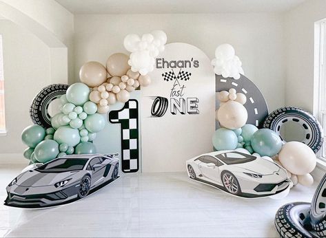 Car Theme 1st Birthday Decorations, One Year Old Car Theme Party, Car Theam Birthday Decoration, Race Car Balloon Decor, Two Fast Birthday Balloons, Fast One Birthday Party Theme Decor, Fast One Decorations, Fast One Backdrop, Fast One Theme Birthday