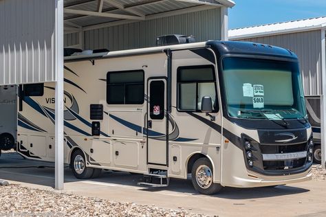 Contact us now about this 2021 Entegra Coach Vision 29F! Entegra Coach, Bench Seating Kitchen, Bedroom Shades, Fiberglass Door, Fresh Water Tank, Propane Tank, Rvs For Sale, Bucket Seats, Motorhome