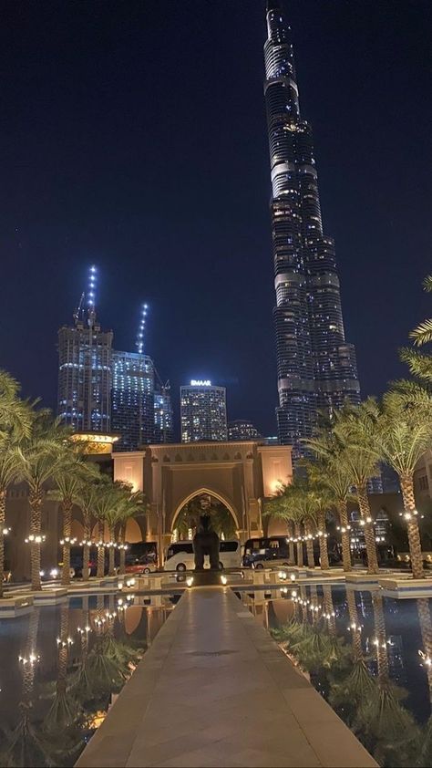 #travel #photography #view #city Dubai Vacation, Dubai Aesthetic, Night Scenery, Dubai Life, Luxury Lifestyle Dreams, Dubai Travel, Dream City, City Aesthetic, Beautiful Places To Travel