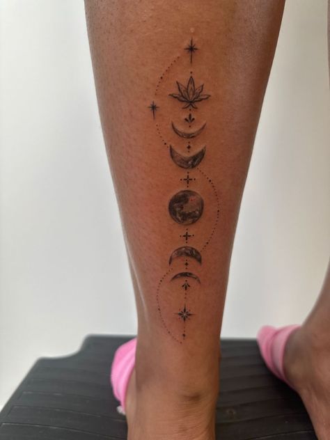 Moon Phase Sleeve Tattoo, Moon Phases Leg Tattoo, Moon Phase Ankle Tattoo, Mandala Moon Phases Tattoo, Moon Phase Leg Tattoo, Moon Phase Wrist Tattoo, Moon Tattoo Spiritual, Moon Calf Tattoo, Spine Tattoos For Women Moon Phases