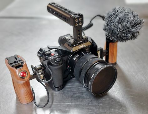 Decked out my Panasnoic Lumix S5 with some Small Rig gear. Lumix S5, Youtube Setup, Animation Blender, Sony Lens, Sony A7iii, 3d Product Animation, Reflex Camera, Industrial Product Design, Camera Rig