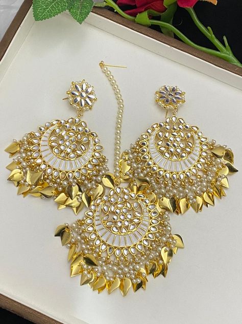 Gold Punjabi Jewellery, Tikka Set Punjabi, Tikka Jewelry Punjabi, Punjabi Jewelry Traditional, Gold Pendant Necklace Jewellery, Punjabi Jewellery, Punjabi Traditional Jewellery, Punjabi Jewelry, Chand Bali