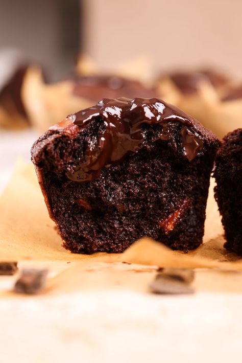 Jumbo Double Chocolate Muffins (Olympics Inspired) - BAKE WITH ZOHA Matilda Chocolate Cake, Brownie Muffin, Chocolate Muffins Recipe, Sour Cream Substitute, Chocolate Cake From Scratch, Chocolate Pudding Cake, Chocolate Muffin Recipe, Jumbo Muffins, Double Chocolate Muffins