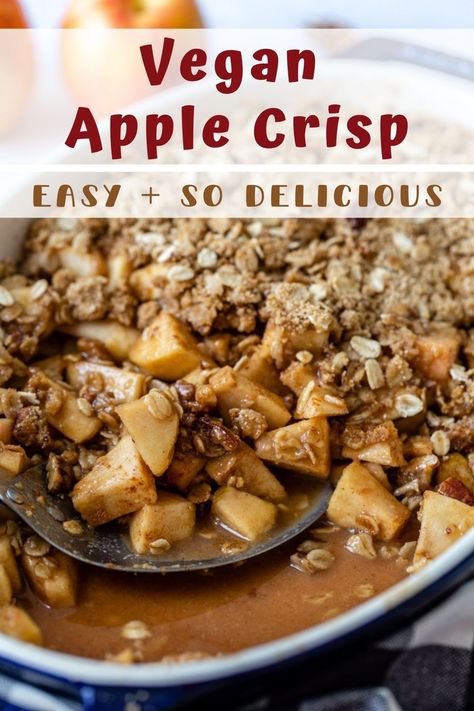 This VEGAN Apple Crisp comes together in just about 10 minutes and is made with a handful of simple and easy to find ingredients! Apple Crisp Vegan, Vegan Apple Crisp Recipe, Vegan Crisp, Quick Apple Dessert, Fruit Crisp Recipe, Plant Based Dessert Recipes, Vegan Apple Crisp, Vegetarian Recipes Dessert, Apple Desserts Easy