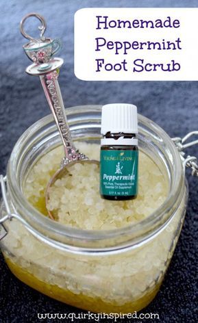 Homemade Foot Scrub Homemade Body Scrubs, Homemade Foot Scrub, Peppermint Foot Scrub, Coconut Oil Body Scrub, Peppermint Sugar Scrubs, Homemade Scrub, Diy Body Scrub, Foot Scrub, Exfoliating Body Scrub