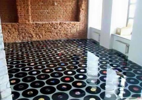 Vinyl floor: LPs then clear epoxy resin. This is beautiful!! Vinyl Record Crafts, Dj Room, Record Crafts, Deco Originale, Epoxy Floor, Restaurant Decor, On The Floor, Bar Design, 인테리어 디자인