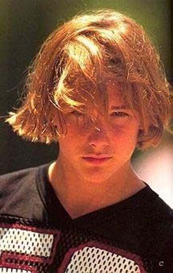 Brunette Guys, Brad Renfro, Leif Garrett, Brown Hair Men, Face Anatomy, Retro Photos, Wuthering Heights, The Way I Feel, Retro Photo