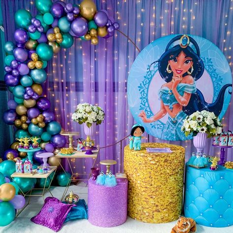 Jasmine Birthday Cake, Arabian Nights Theme Party, Aladdin Birthday Party, Princess Jasmine Birthday Party, Aladdin Party, Princess Jasmine Birthday, Jasmine Party, Birthday Decorations At Home, Birthday Cake For Husband