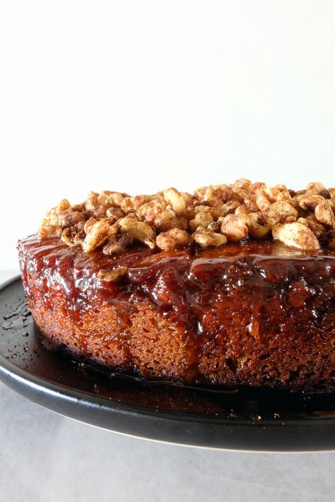 Brown Sugar Apple Upside Down Cake with Cider Caramel and Spiced Walnuts Caramel Apple Upside Down Cake, Upside Down Desserts, Best Baking Recipes, Irish Soda Bread Muffins, Apple Upside Down Cake, Upside Down Cakes, Spiced Walnuts, Cake Portions, Chocolate Bread Pudding