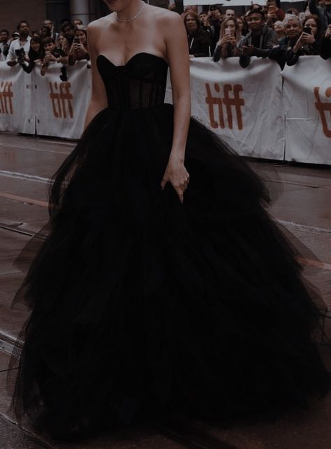 Dark Feminine Ball Gown, Long Poofy Dresses, Black Puffy Prom Dress, Black Puffy Dress, Ball Gown Aesthetic, Old Harry Potter, Aesthetic Gown, Alternative Prom Dress, Black Dance Dresses